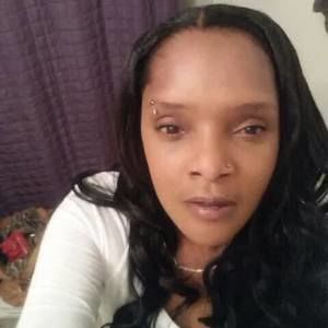 Meet your Posher, Gina